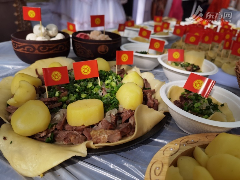 美食嘉年华现场